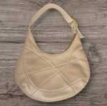 Geanta Max Mara.