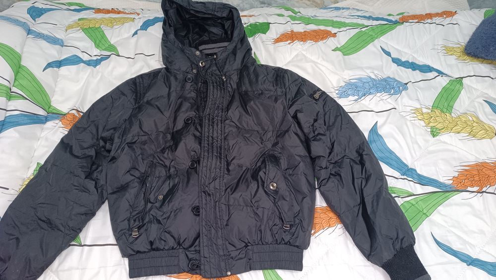Продам мужскую зимнюю куртку