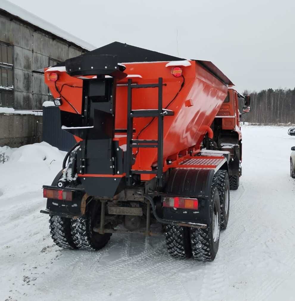 Пескоразбрасыватель на шасси ПРС-9.0 (9-10 куб.)