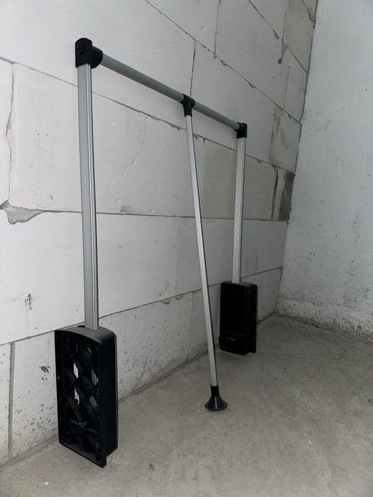 Выдвижная штанга для шкафа или лифт для одежды