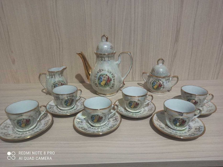 Продается кофейные сервизы