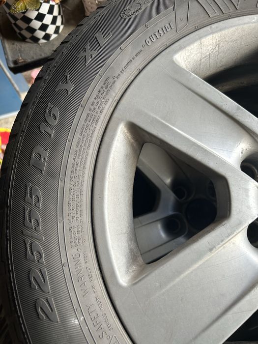 Vand jante audi 225 55 16 cu cauciucuri