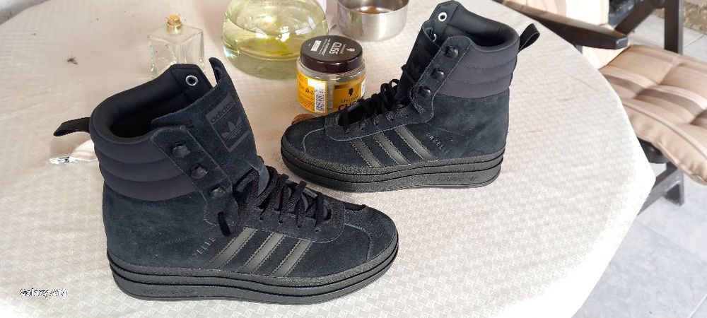 Cizme, ghete Adidas gazelle