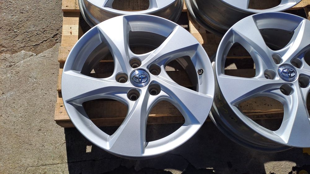 17" 5X114.3mm Toyota Original, 5х114.3мм Тойота CH-R, Avensis, Verso