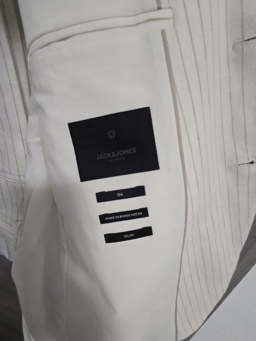 Costum bărbați mărimea 54