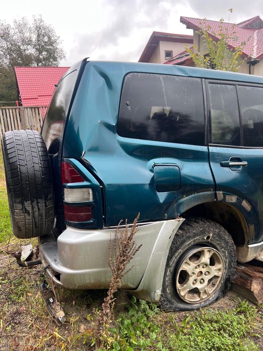 Mitsubishi Pajero MK3 Autoutilitara