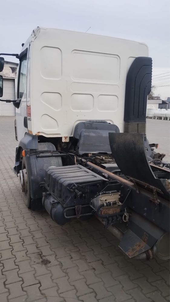 VOLVO Fl - euro 5 pompa injector adblu butuc cutie punte cabina radiat