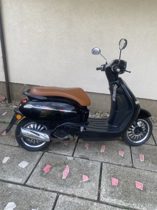Vând scuter KSR Explorer Cruzer 50cm