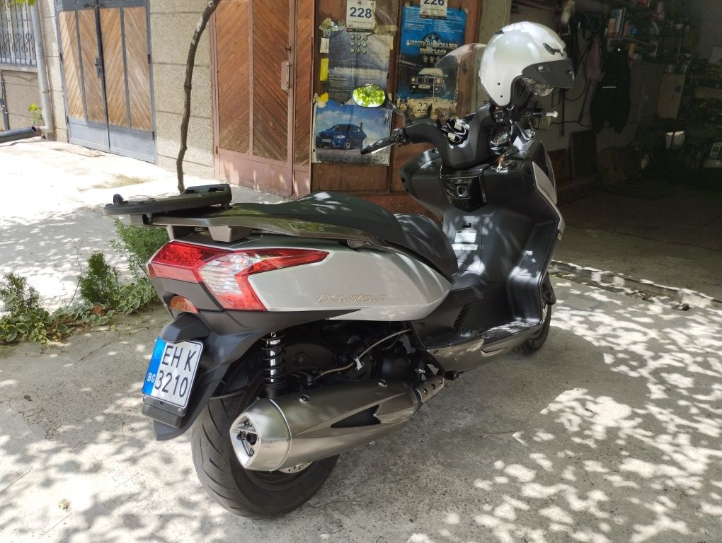 Скутер Kymco Dountown 300см3