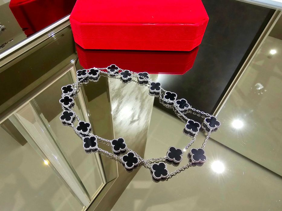 Van Cleef & Arpels VCA Silver Black 20 Motifs Alhambra Дамско Колие
