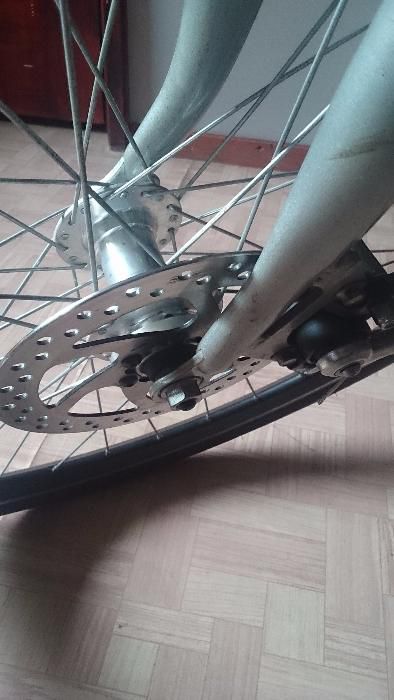 bicicleta cadru aluminiu 24 viteze frana disc fata spate