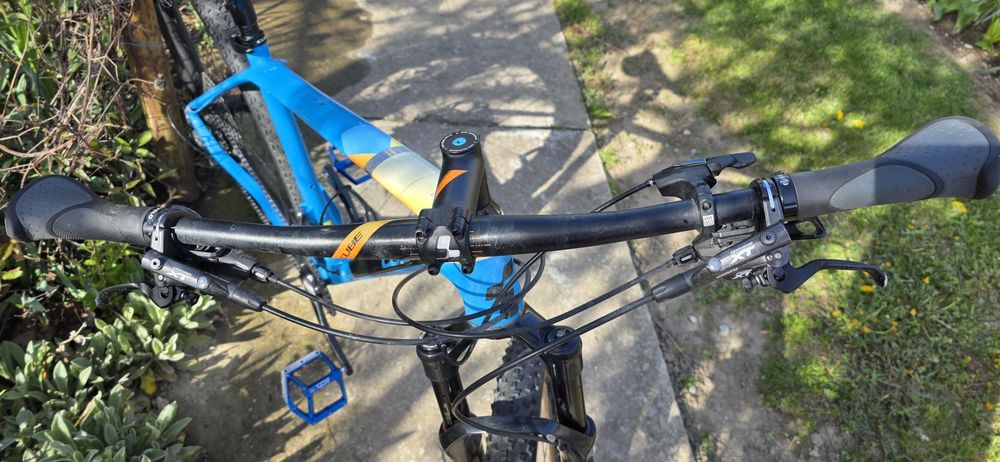 Vind Cube Reaction Cowntry Cross carbon.L size.
