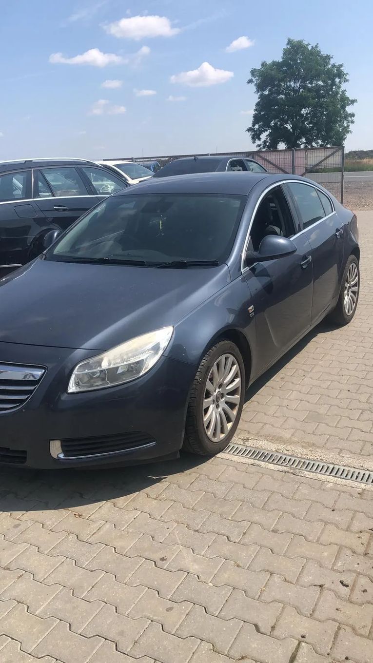 Dezmembram Opel Insignia 2.0 D An Fabr 2011