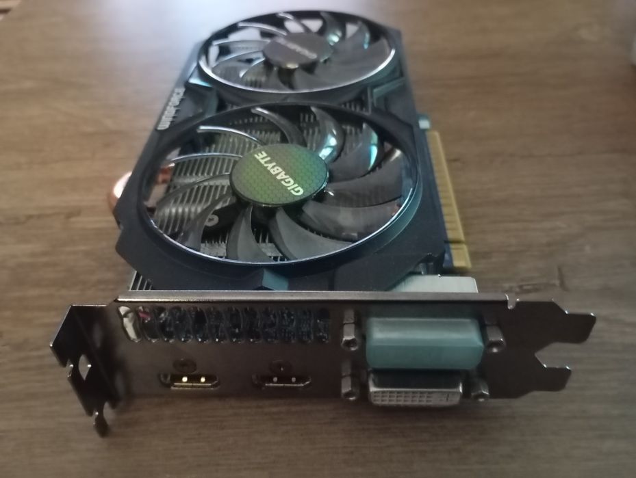 Placă video gaming Gigabyte GeForce GTX  750 TI  OC  2GB  DDR 5