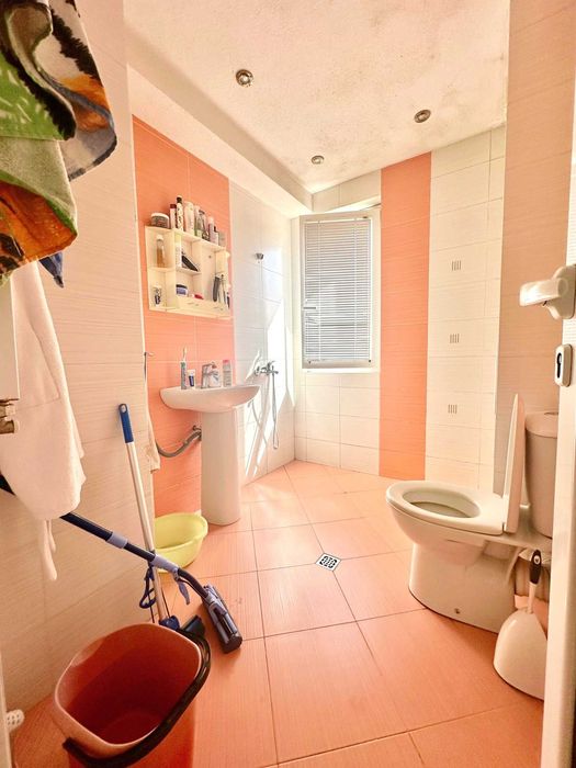 Дава се под наем Тристаен апартамент в София, Лозенец - 100 кв.м за 650 € - Снимка #6