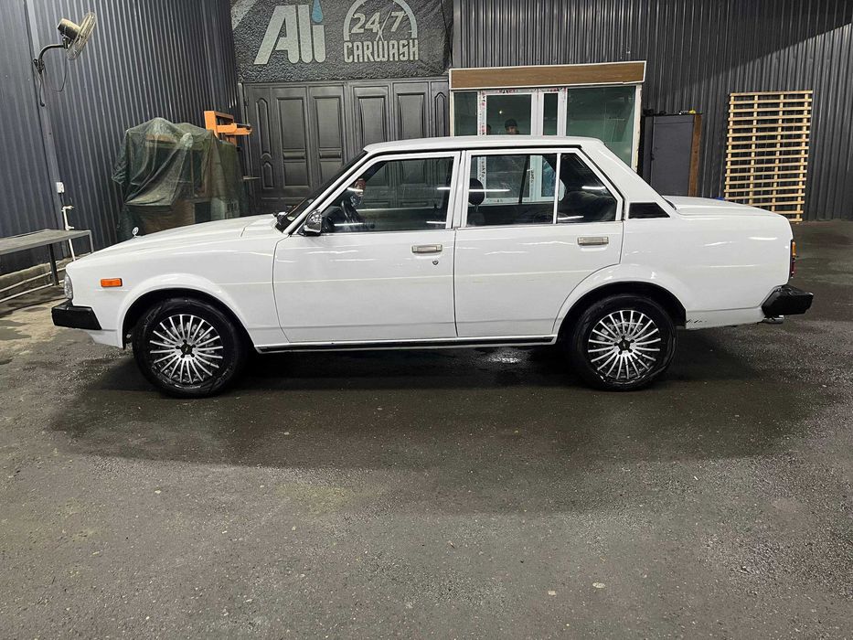Продам Toyota Corolla 1984 года