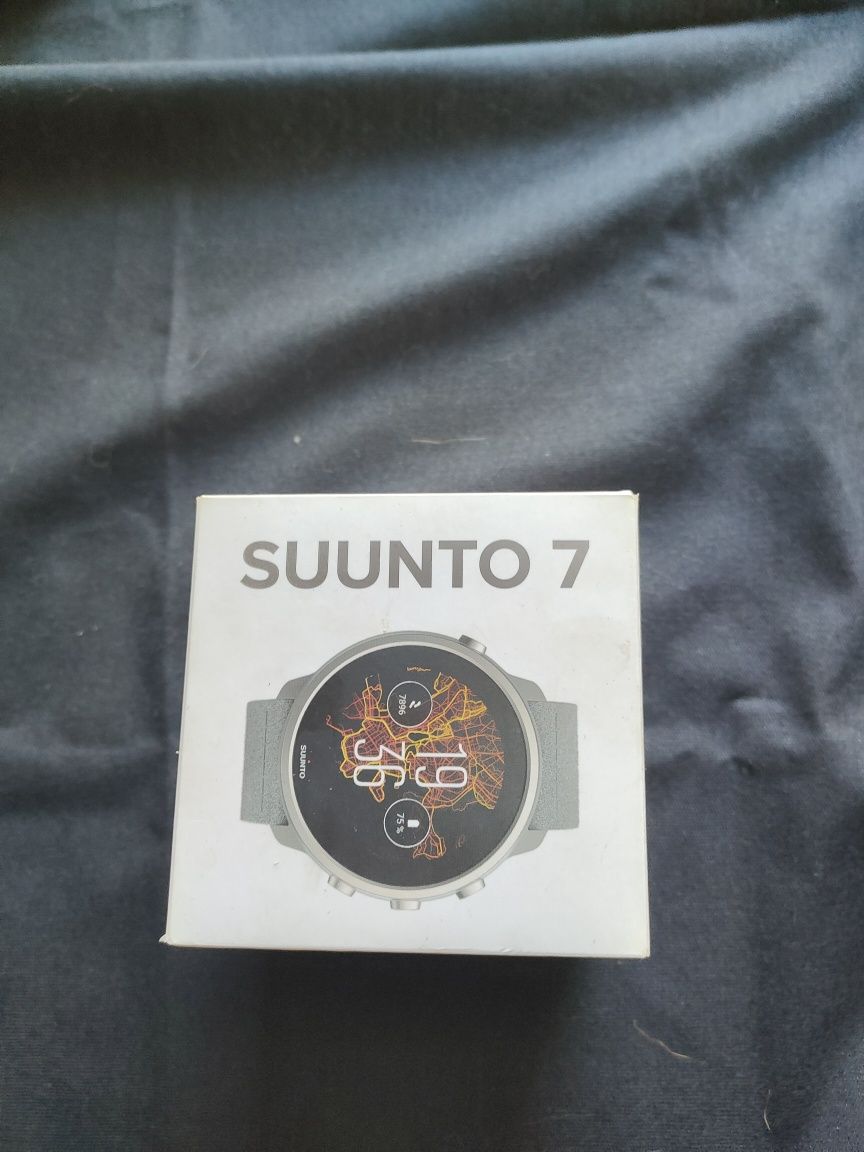 Часы suunto 7. Б/у.  Использование пара дней.