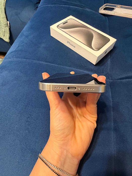 Iphone 15 pro / 128 gb