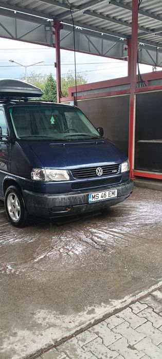 Vând Volkswagen T4 Caravel