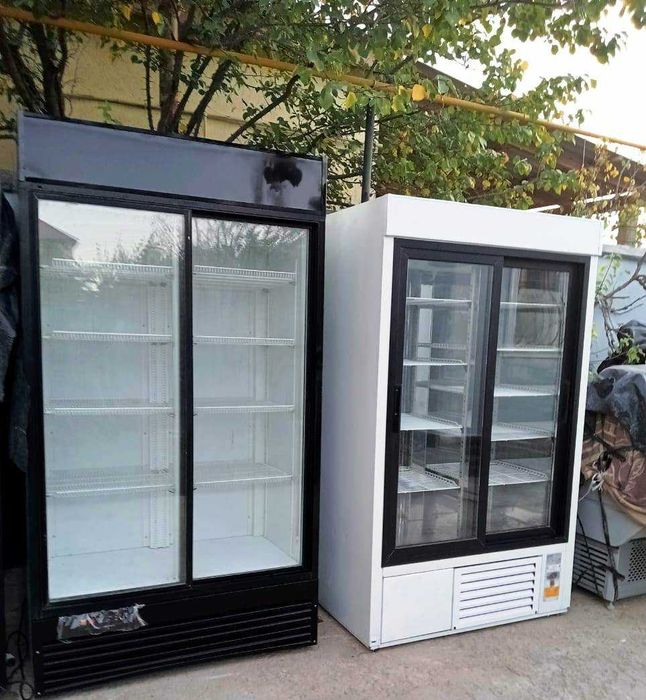 Продам белоснежный чистый холодильник  отлично работает и охлаждает