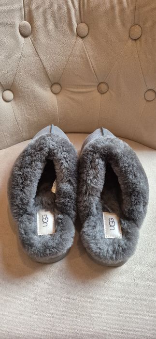 UGG Disquette Papuci din piele intoarsa cu captuseala din lana, 40
