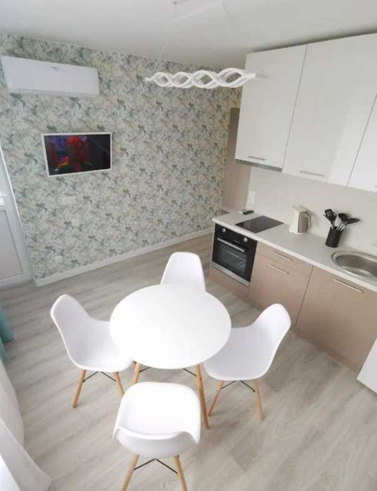 Дава се под наем Тристаен апартамент в Пловдив, Съдийски - 90 кв.м за 382.5 € - Снимка #3