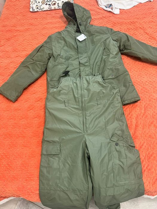Продам зимние берцы, военные вещи