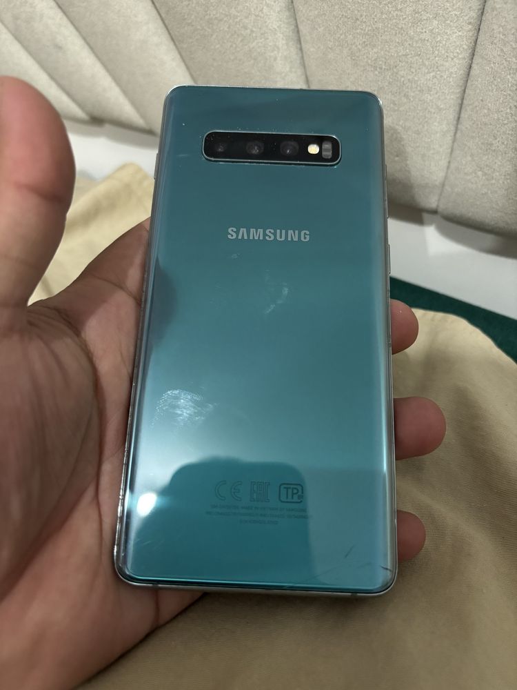 Samsung S10+ 128/8 android 11