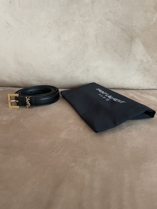 Дамски кожен колан Yves Saint Lourent