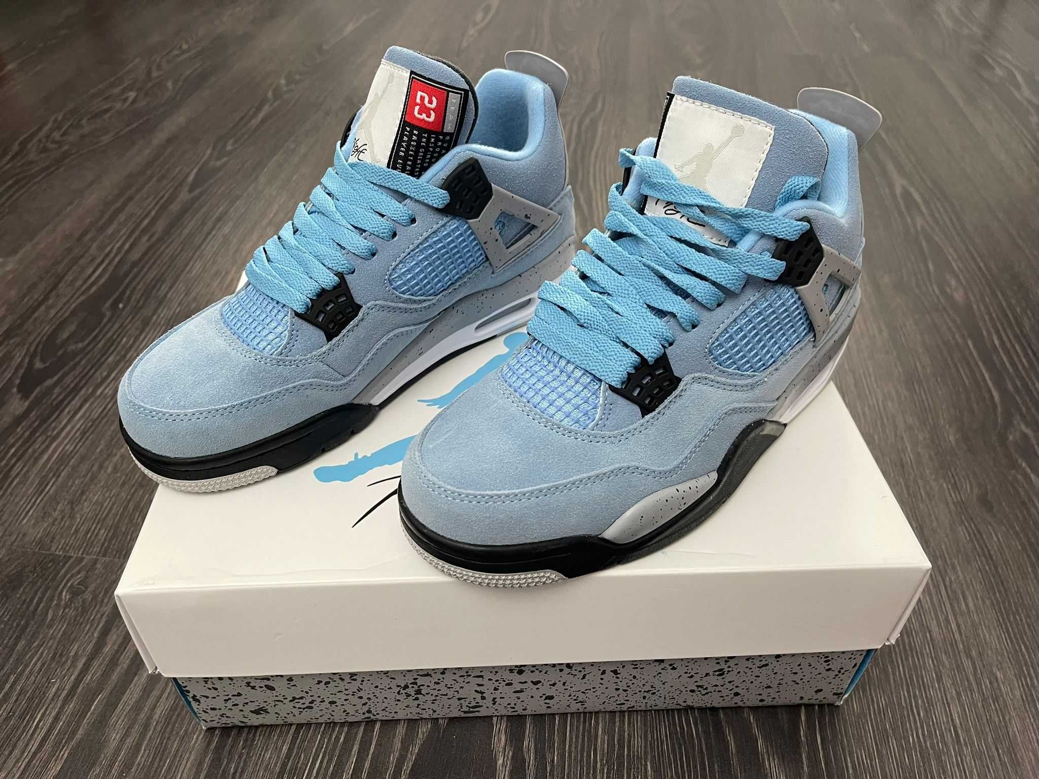 Jordan 4 University Blue | Sneakersi NOI cu eticheta