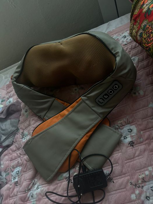 Массажер для шеий.