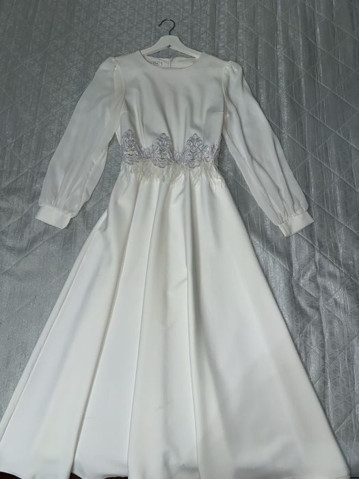 Продам платье, подайдет на Сырга салу