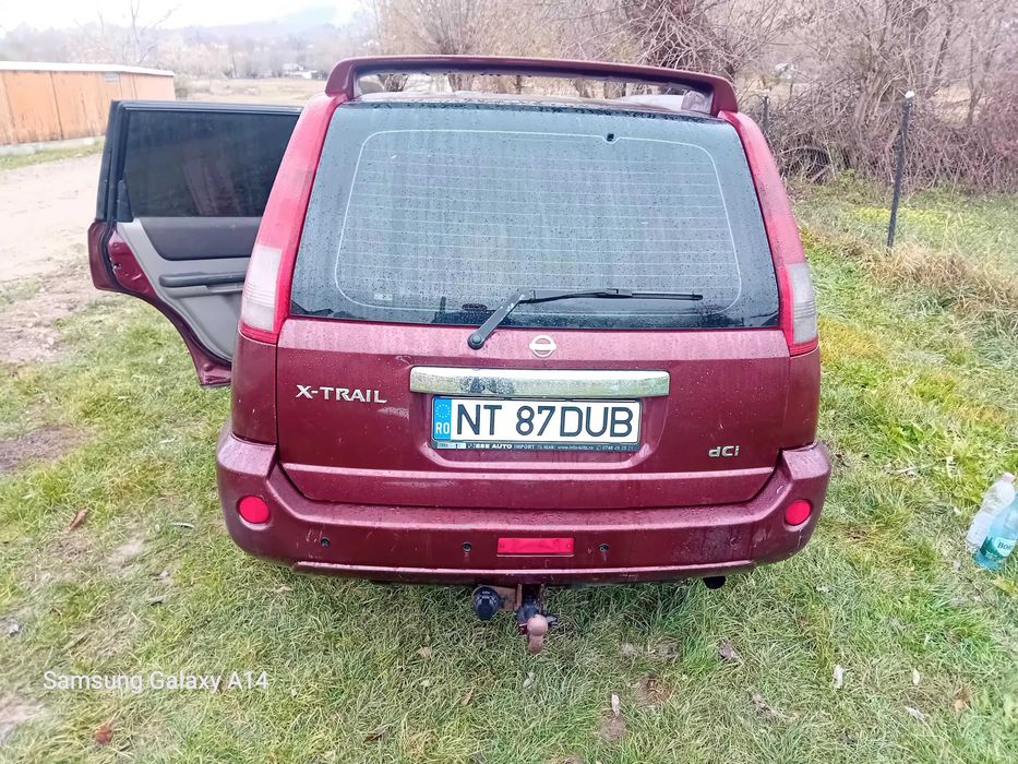 Vând Nissan xtrail 2.2 dci  stare bună de funcționare