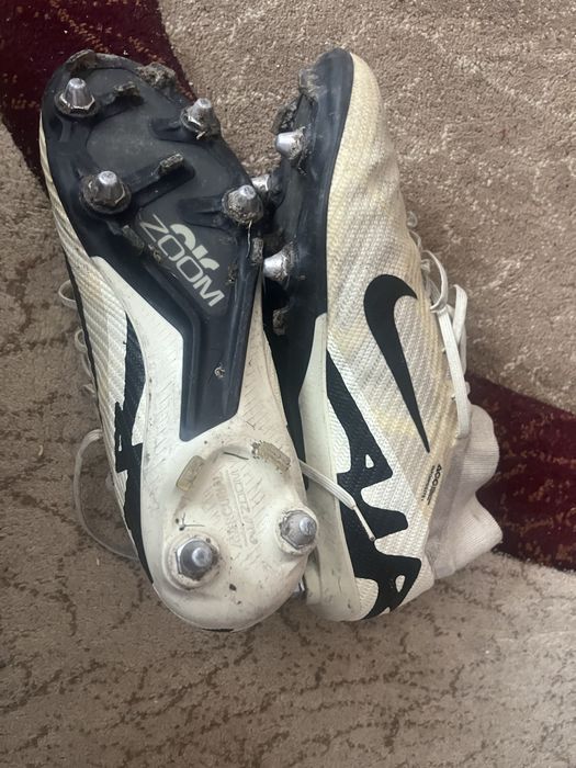 Vand ghetele de fotbal ale lui florinel coman