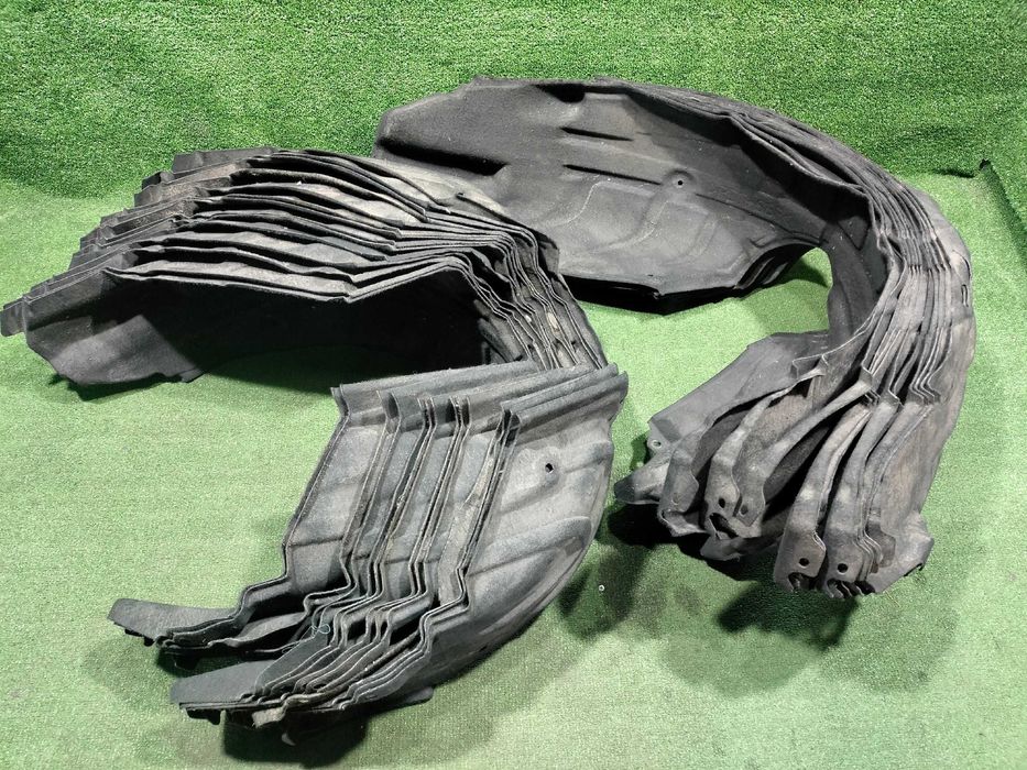 Продам Подкрыльник задний войлочный Toyota Camry 40 / 45