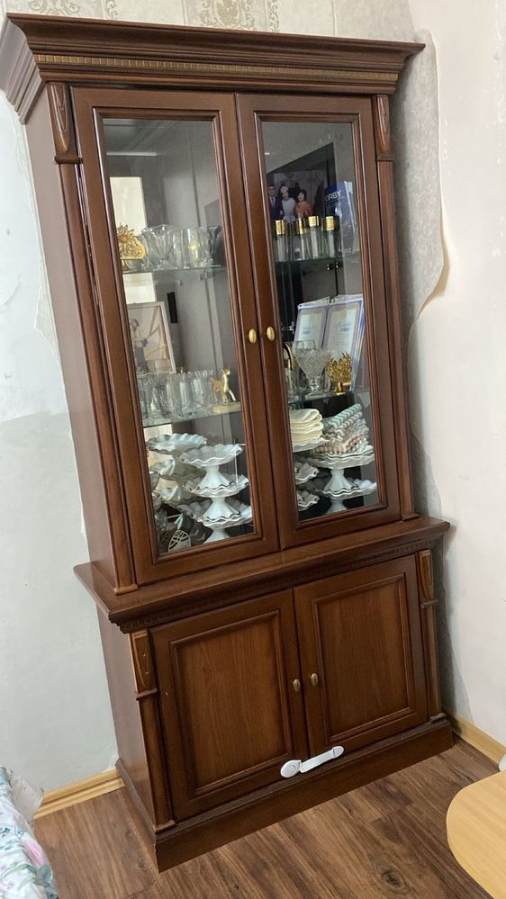 Сервант для посуды