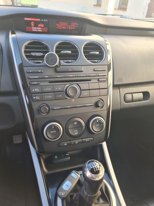 Vând Mazda CX7  an 2010