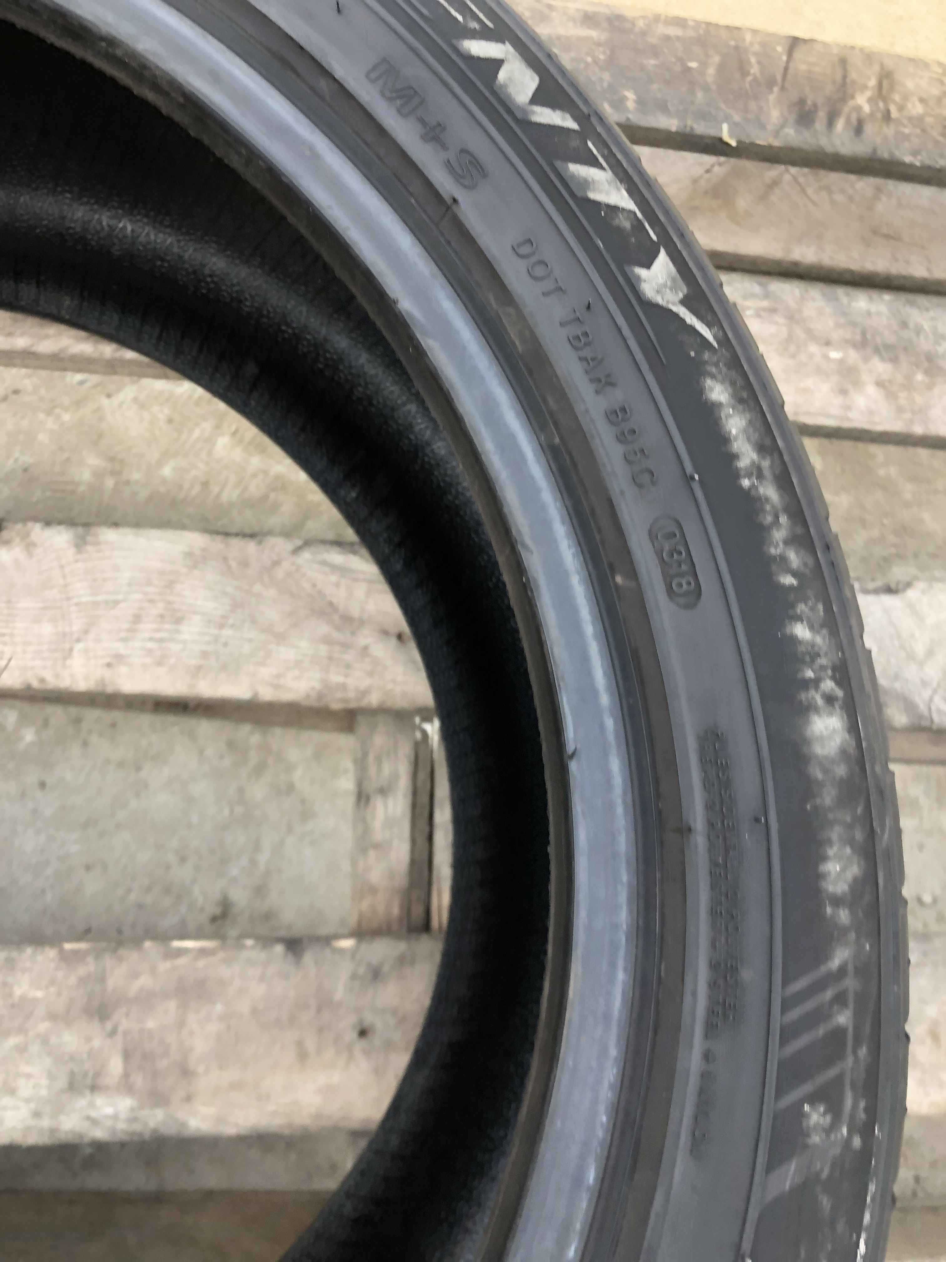 Anvelopa Vara 275/40 R20 LEXANI LXT Wenty 106W - XL