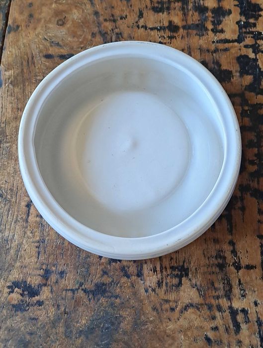 пепелник порцеланов бял супер качество за пури внос от Италия, масивен