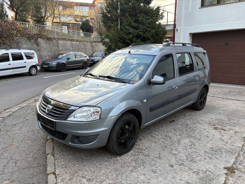 Dacia Logan MCV 1,6 mpi .Clima . Laureate