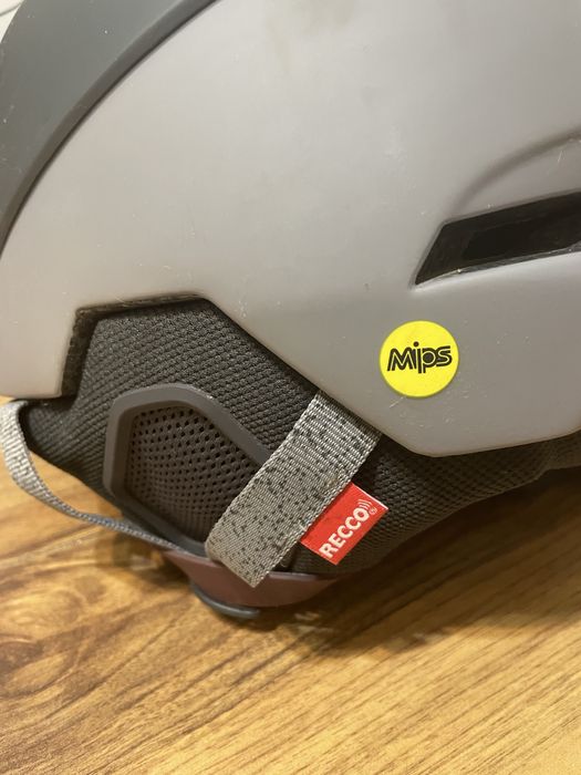 Schiuri, clapari, casca schi, ochelari, patine adult / copii Edea