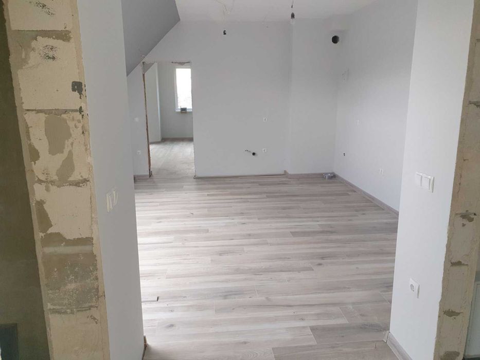 Продава се Тристаен апартамент в София, Център - 83 кв.м за 2392 €/кв.м - Снимка #3