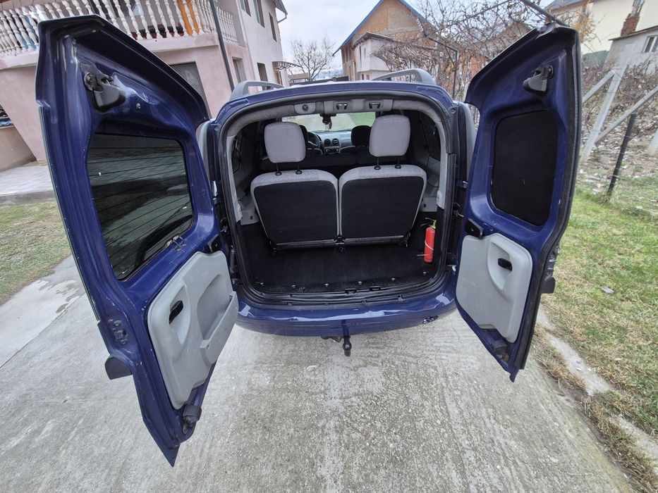 Dacia logan mcv 7 locuri 1.5 diesel fabricatie 2008