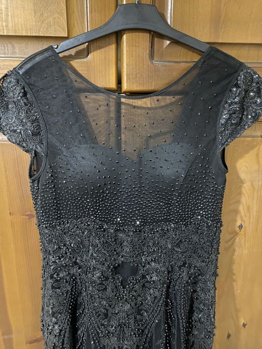 Официална рокля М/Л размер