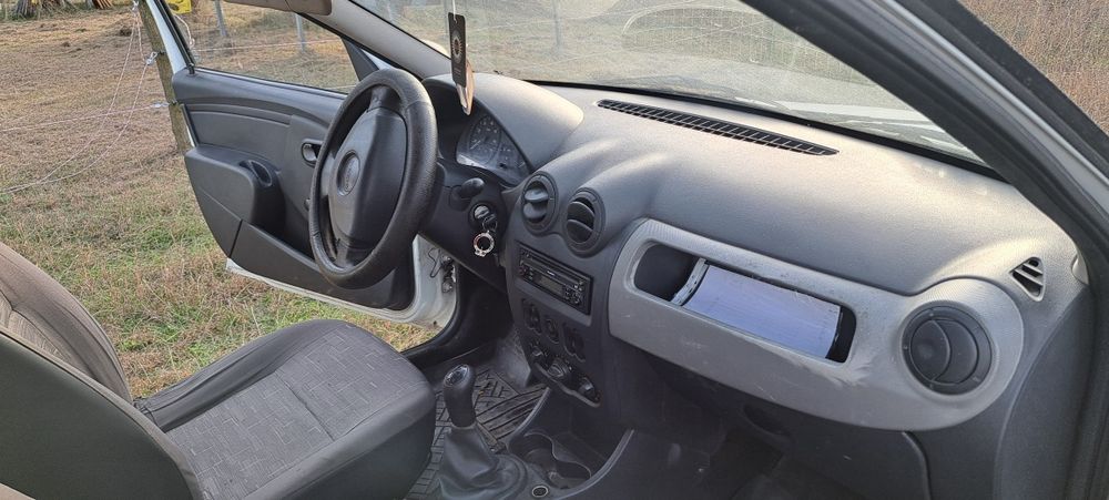 Dacia Logan benzina și GPL