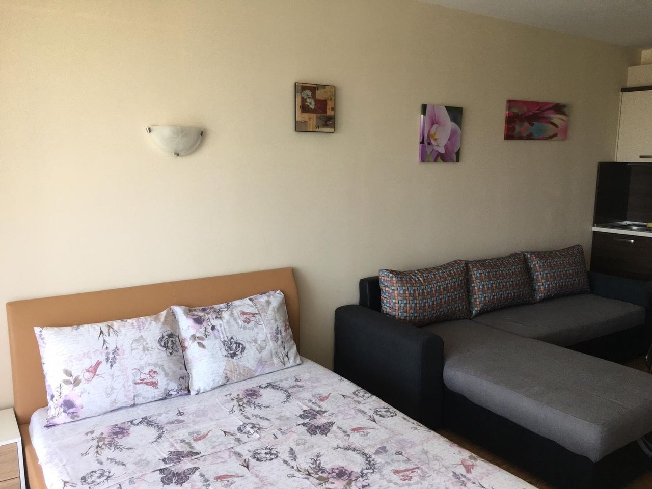 Дава се под наем Едностаен апартамент в Черноморец - 50 кв.м за 76.5 € - Снимка #3