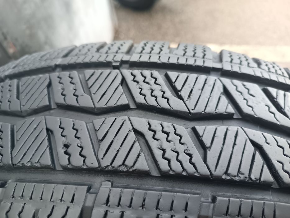 195/75/16 С Hankook Дот 3421
