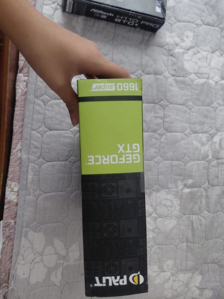 Продам видеокарту Gtx1660