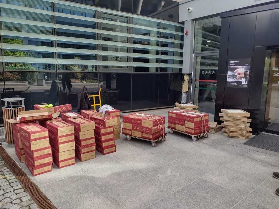 Качване на строителни материали.Извозване на строителен отпадък.