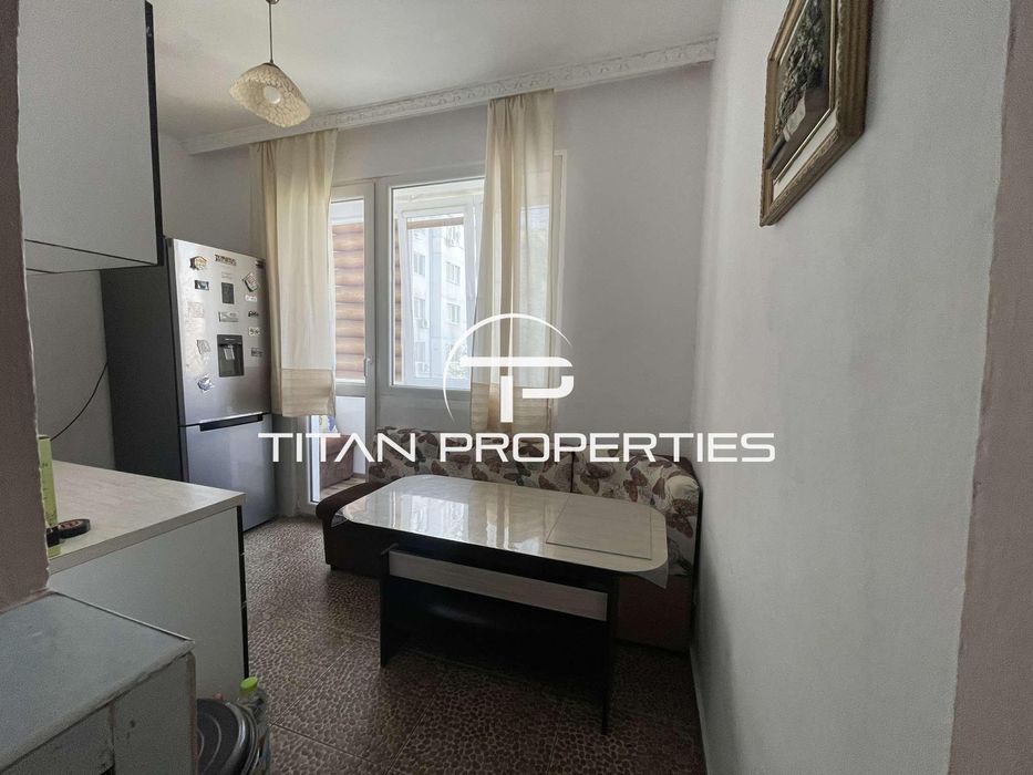 Дава се под наем Тристаен апартамент в Варна, Младост 1 - 75 кв.м за 400 € - Снимка #3